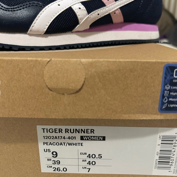 ASICS women sneakers - Picture 4 of 5